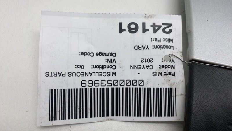 ⭕ 11-18 Porsche Cayenne Front Left or Right Lower Fender Molding Trim 