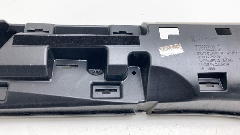 ⭕ 22-24 Rivian R1T Rear Driver Left Lower Cladding Body Trim Cover PT0