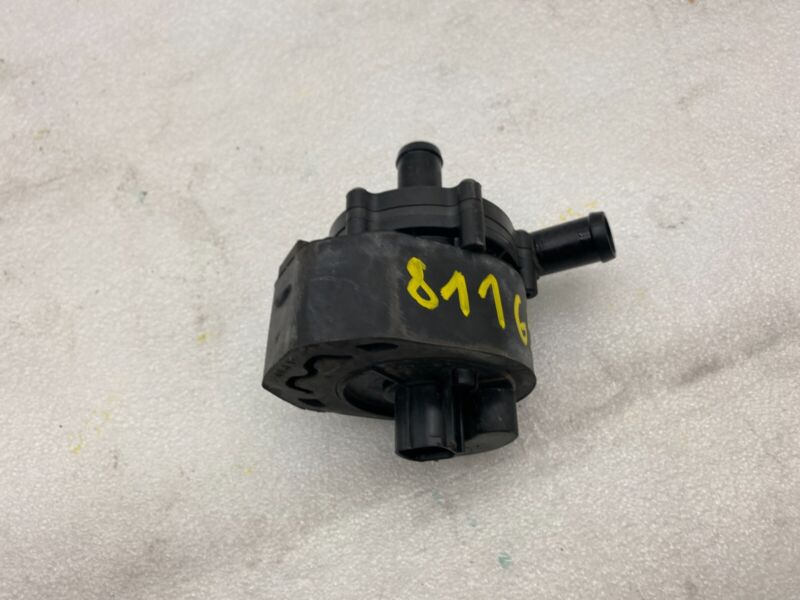 2016-2020 Tesla Model S X Cooling System Auxiliary Water Coolant Pump FWD Assy