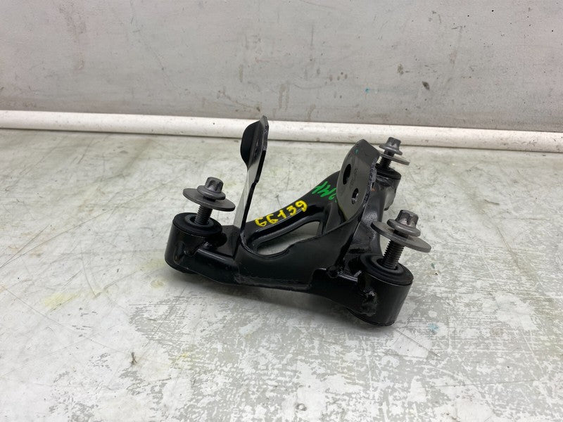 1110232-00-C ⭕ 2017-2023 Tesla Model 3 Front Right Side Drive Unit Motor Mount 1110232-00-C