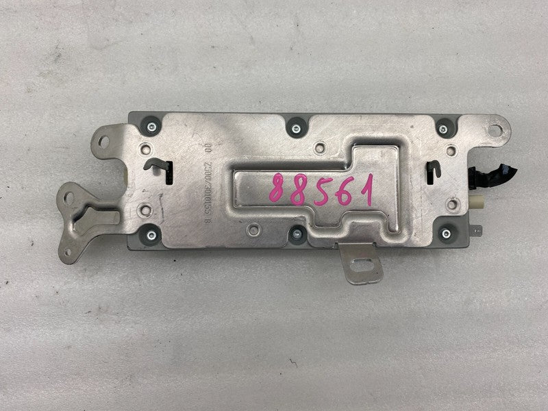 1079749 00 D ⭕ 17-23 Model 3 Harman Becker HB Z502 Radio Receiver Control Module 1079749-00-D