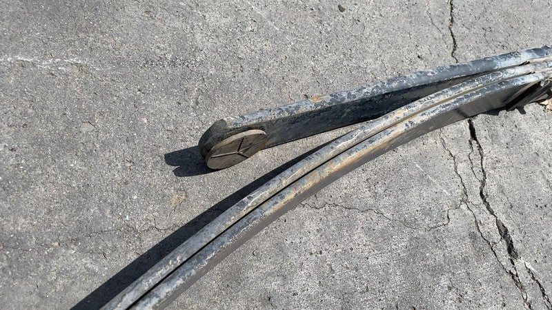 ⭕ 14-19 Silverado 1500 Rear Left or Right Suspension Leaf Spring AWD 2