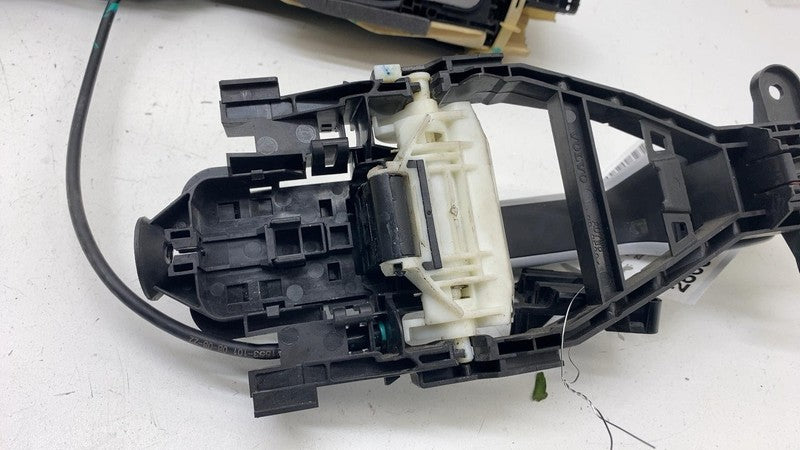 32310937 ⭕ 2021-2023 Polestar 2 Rear Left Door Handle & Lock Actuator Silver-729 32310937