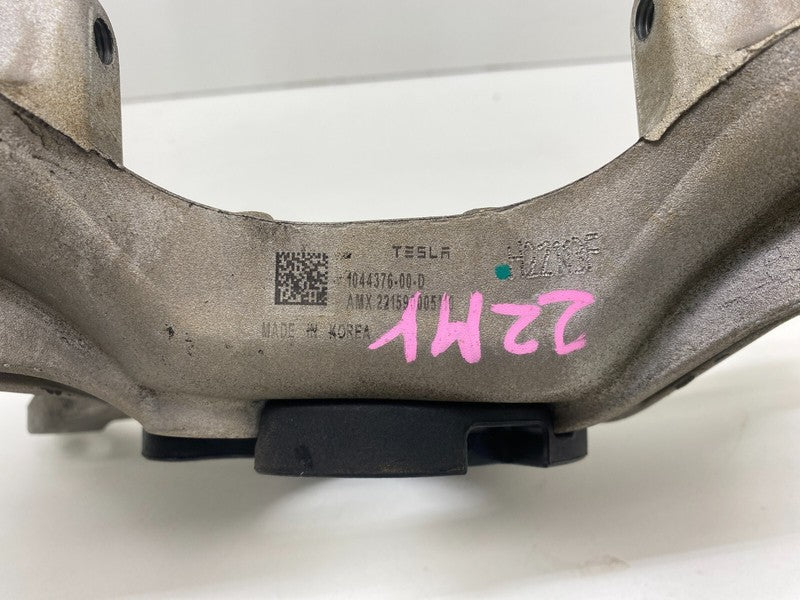 1044037 00 C ⭕ 2017-2023 Tesla Model 3 Y Front Right Upper Strut Mount Bracket 1044037-00-C