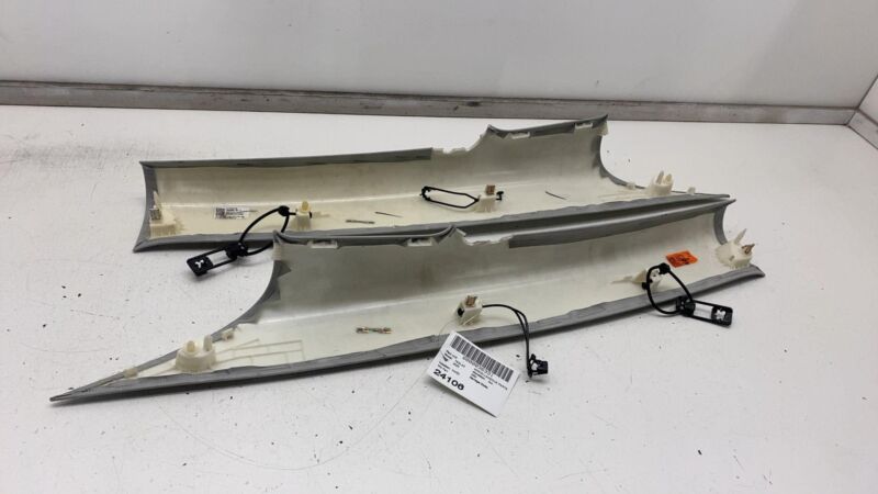 108626501L 17-23 Model 3 Rear Left/Right C-Pillar Side Rail Trim  1086265-01-L/1086269-01-L
