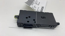 2018-2023 BMW G30 530e Radio Antenna Amplifier Control Unit Module 8735981-03