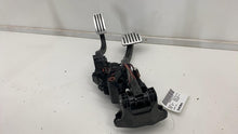 ⭕ 2020-2023 Tesla Model Y Accelerator and Brake Pedal Pad Assembly 1188691-00-B