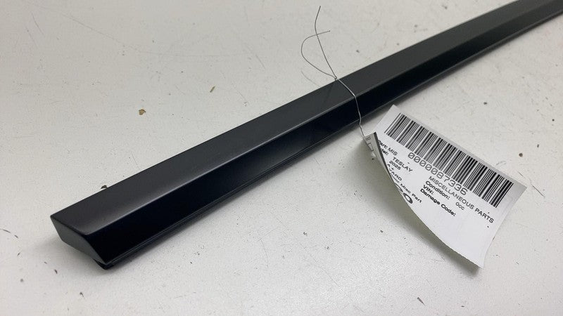 ⭕ 2020-2024 Tesla Model Y MY Rear Right Side Door Window Seal Molding Belt Strip