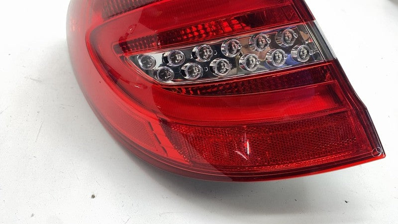 A2469060158 ⭕2013-2014 Mercedes-Benz B Electric Drive Rear Left Outer Tail Light A2469060158