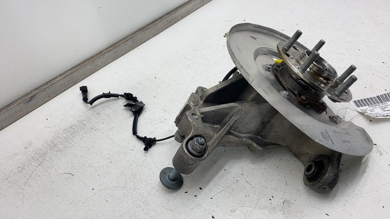 2017-2024 Chrysler Pacifica Rear Left Spindle Knuckle Hub w/ Dust Shield LH FWD