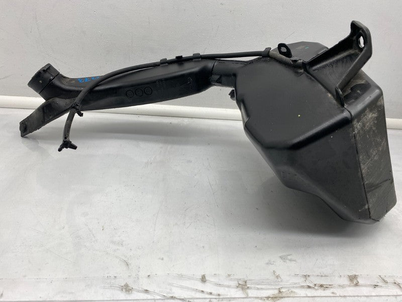 ⭕ 20-24 Model Y MY Windshield Washer Fluid Tank Reservoir & Motor 1490