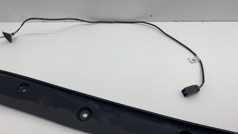 105630000D 2016-2020 Tesla Model X Rear Passenger Trunk Liftgate Pinch Sensor Cover Right