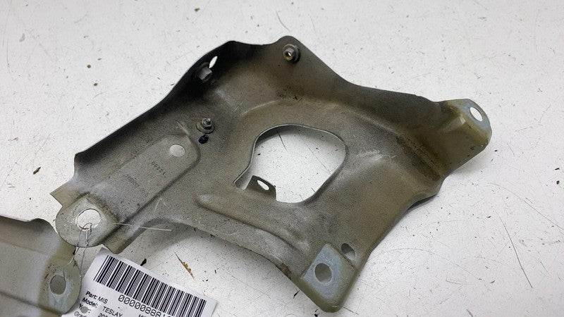 ⭕20-24 Model Y Front Left & Right Fender Mount Bracket 1487492-00-A/14