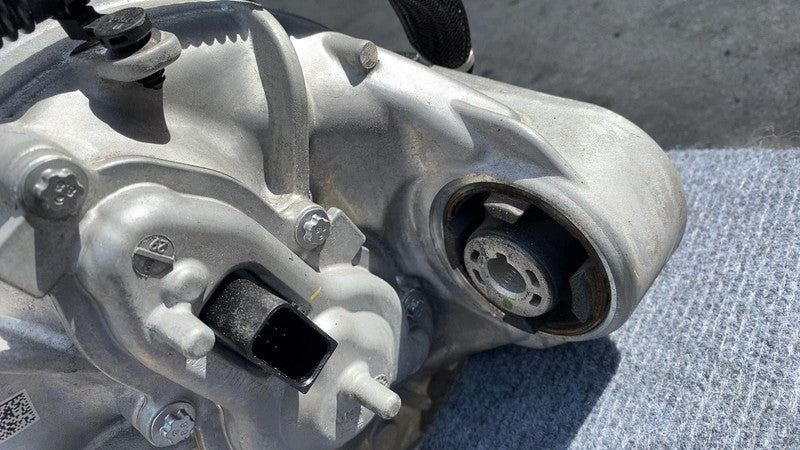 1120980 08 J ⭕ 2017-2023 Tesla Model 3 M3 Electric Engine Rear Drive Unit 3DU (High Current)