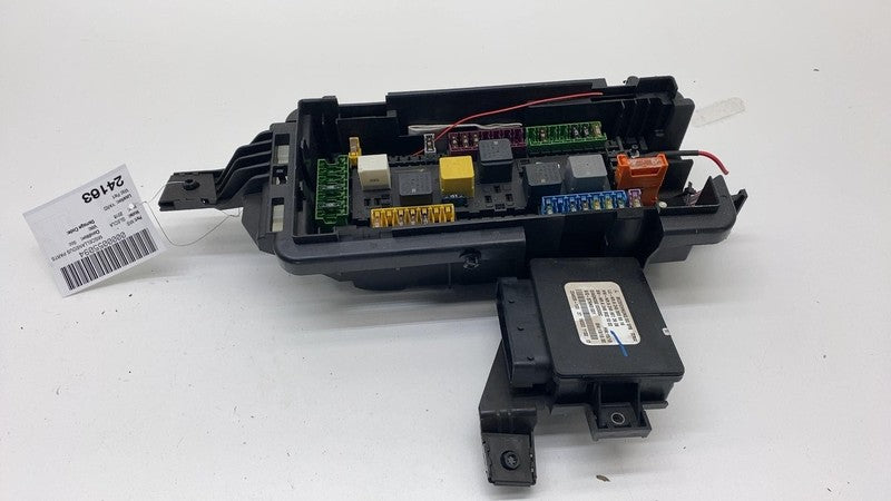 A2469006816 2016-2018 Mercedes-Benz GLE350 Cabin Fuse Relay Junction Box w/ Control Module