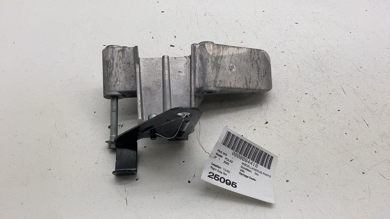 31686306 ⭕ 2021-2023 Polestar 2 Front Right Side Engine Mount Support Bracket RH 31686306