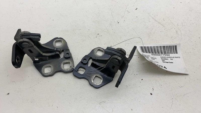 ⭕ 2017-2023 Tesla Model 3 Front Right Door Upper & Lower Hinge Closure Assist RH