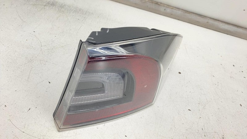 ⭕ 2012-2022 Tesla Model S Rear Taillight LED Outer Tail Lamp Right 600