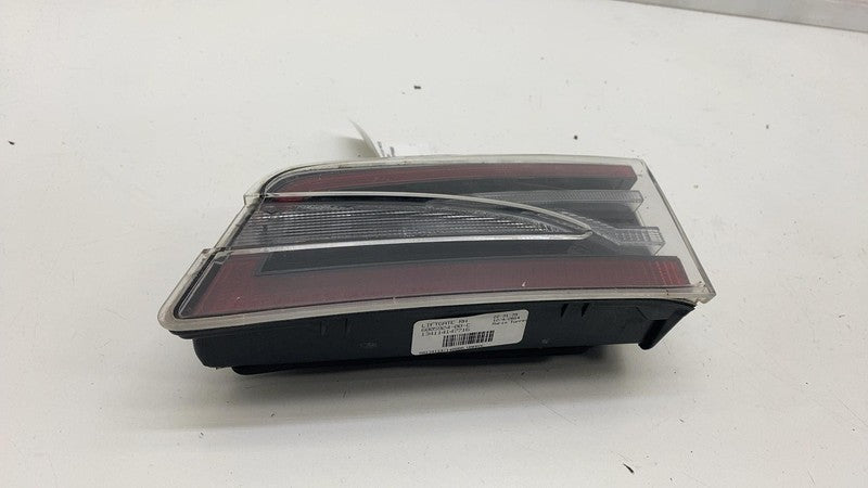 ⭕ 12-22 Model S MS Passenger Side Trunk Inner Taillight Lamp Right 600