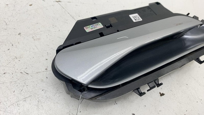 ⭕ 2023-2025 Volkswagen ID.4 Front Side Exterior Door Handle Right OEM 