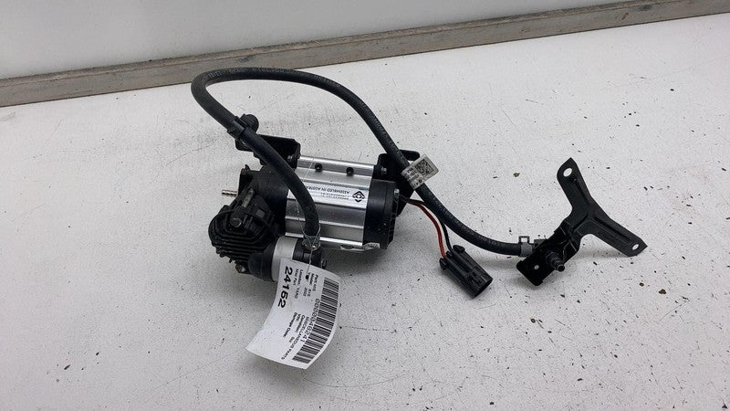 PT0005569301 2022-2024 Rivian R1T R1S Rear Air Ride Suspension Compressor Pump PT00055693-01