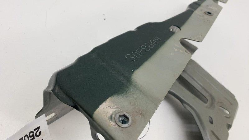 ⭕22-24 Rivian R1T Front Driver Side Fender Support Mount Bracket Left 