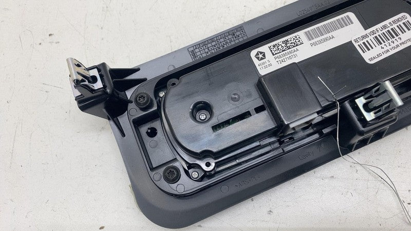68395990AA ⭕ 18-20 Chrysler Pacifica Rear Heater A/C Climate Temperature Control 68395990AA