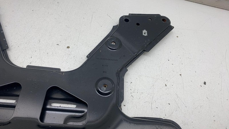 4KL399035 19-23 Audi E-Tron Transmission Cradle Brace Member Crossmember Bracket 4KL399035