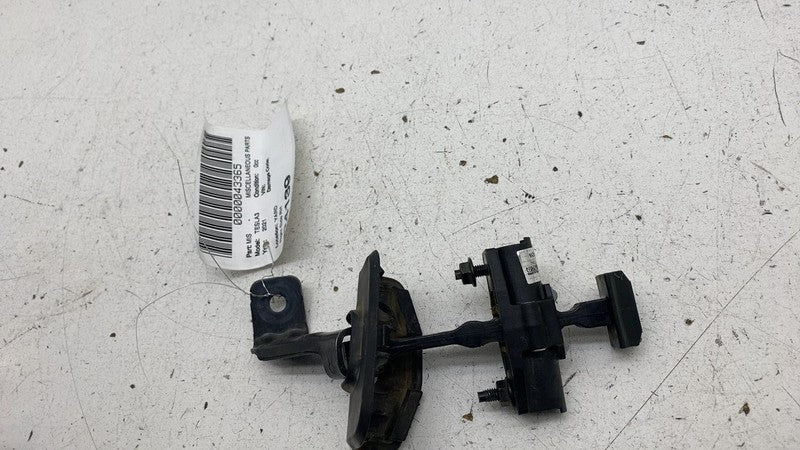 ⭕ 2017-2023 Tesla Model 3 M3 Front Door Check Strap Brake Stopper Right w/ Cover