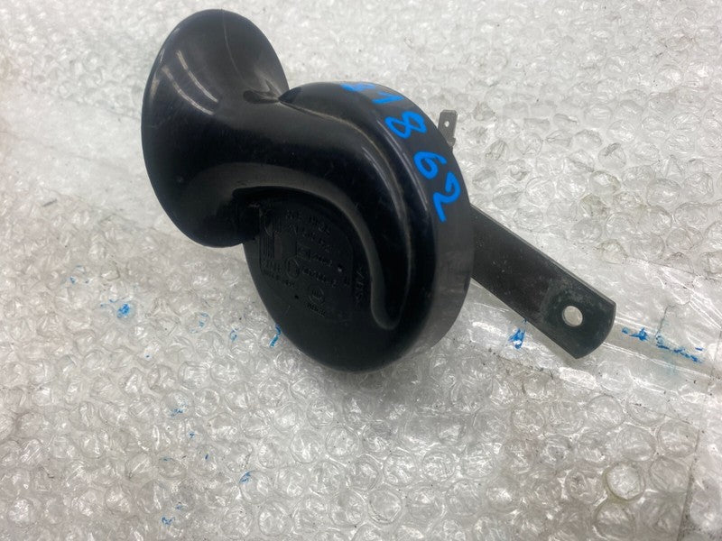 E1 0020046 ⭕ 2012-2020 Tesla Model S MS Seger High Pitch Tone Horn 12V 510 Hertz w/ Bracket