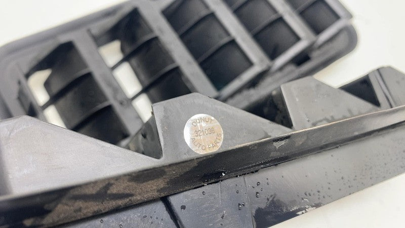 18106265 ⭕ 19-25 Chevrolet Silverado 1500 Rear Left & Right Quarter Vent Grille 18106265