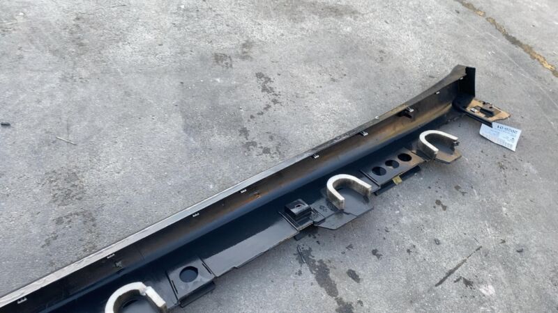 2021-2024 Tesla Model X Passenger Skirt Rocker Molding Sill Panel Cover Right RH