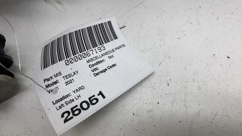 1044321-00-J ⭕ 2020-2023 Model Y Front Left Shock Strut w/ Upper Control Arm & Mount Assembly