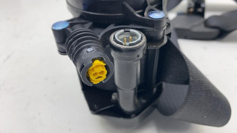 ⭕20-24 Tesla Model Y Front Right Side 1st Row Seat Belt & Retractor 14