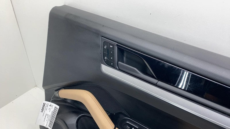 ⭕ 2024 Porsche Cayenne Front Passenger Side Door Panel Trim Cover Black Right RH