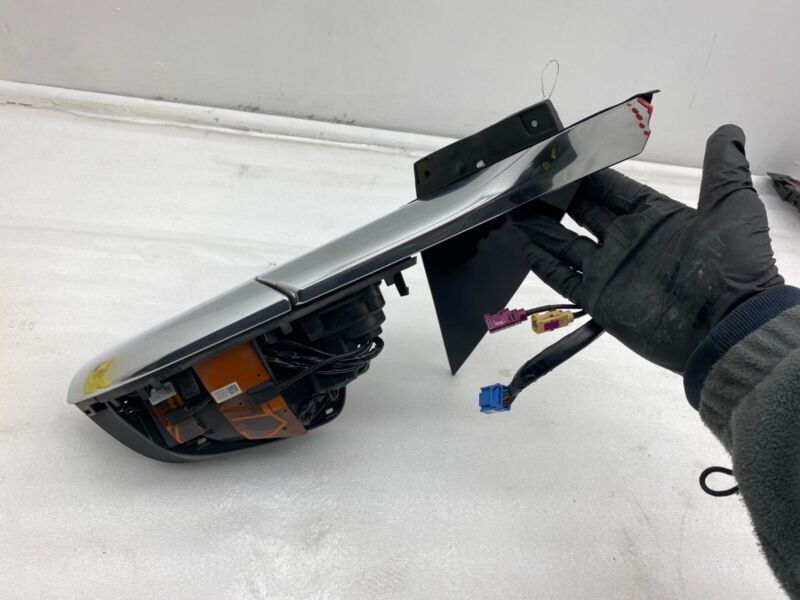 111077799H 2017-2023 Tesla Model 3 M3 Left Exterior Rear View Door Mirror (No Mirror Glass)