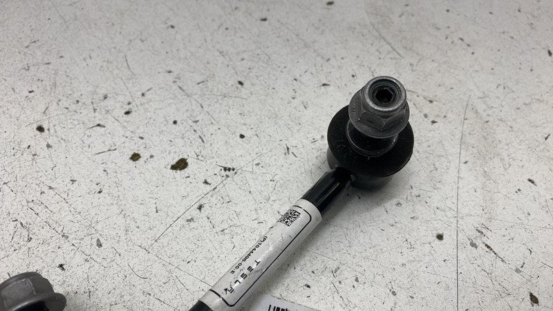 1044496 00 E 2017-2023 Tesla Model 3 Y Rear Passenger Side Stabilizer Sway Bar Link Right RWD