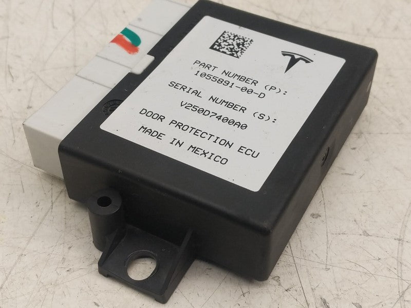 1055891 00 D ⭕16-23 Model X Falcon Door Controller Ultrasonic ECU Control Module 1055891-00-D
