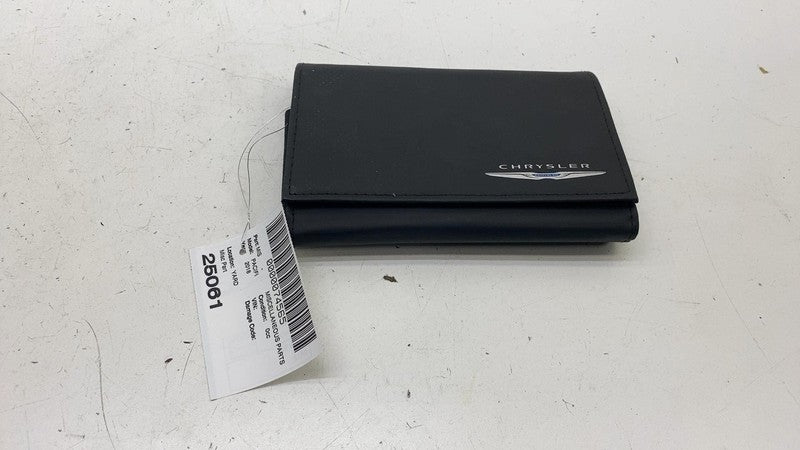 ⭕ 17-18 Chrysler Pacifica SET of Owners Manual Guide Handbook w/ Case Organizer
