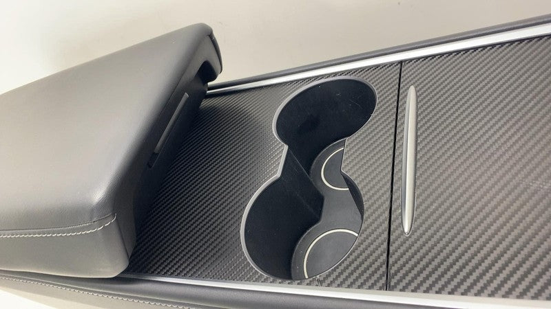 ⭕ 2021-2023 Tesla Model Y MY Front Center Console Armrest w/ Side Pane