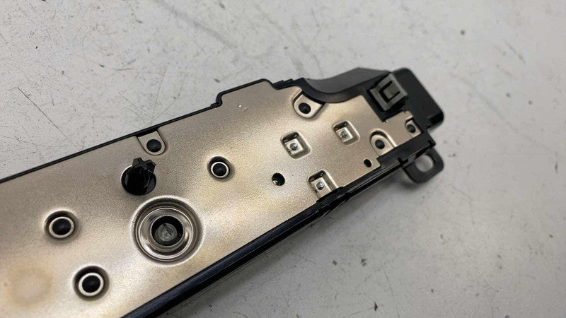 ⭕ 2017-2023 Tesla Model 3 M3 WiFi Bluetooth Antenna Control Module 158