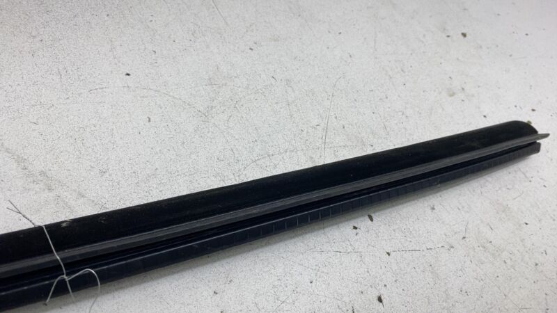 ⭕ 2017-2020 Maserati Levante Rear Left Door Window Inner Weatherstrip Rubber Sea
