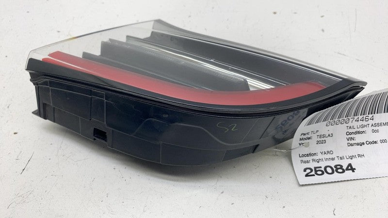 150208900B ⭕ 2017-2023 Model 3 Rear Right Inner Taillight LED Tail Lamp 4-Pin 1502089-00-B