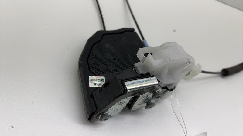 ⭕ 2018-2019 Toyota C-HR Front Passenger Side Door Lock Latch Actuator 