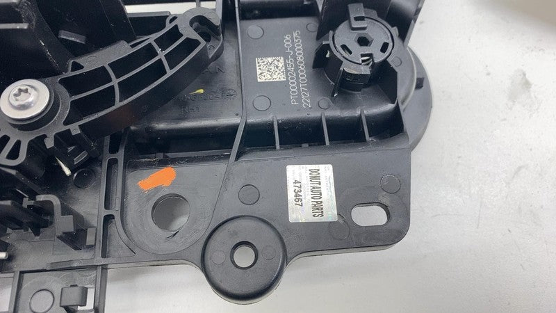 PT00002455-J ⭕22-24 R1T R1S Right Front / Left Exterior Door Handle Green EXP006 PT00002455-J