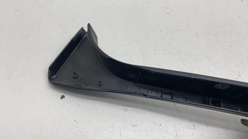 ⭕ 2023-2025 Toyota Prius Front Right Door Window Frame Trim Cover  676