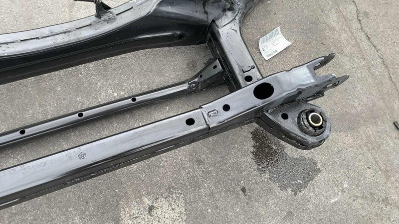 ⭕ 2017-2025 Chrysler Pacifica Rear Undercarriage Subframe Crossmember 