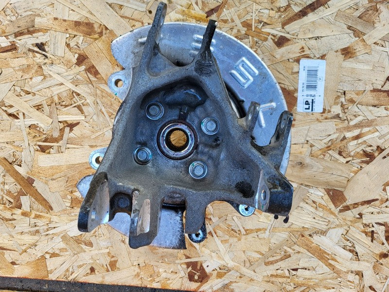 102741600D ⭕ 16-20 Model X MX Rear Right Side Spindle Knuckle w/ Hub & Shield 1027416-00-D