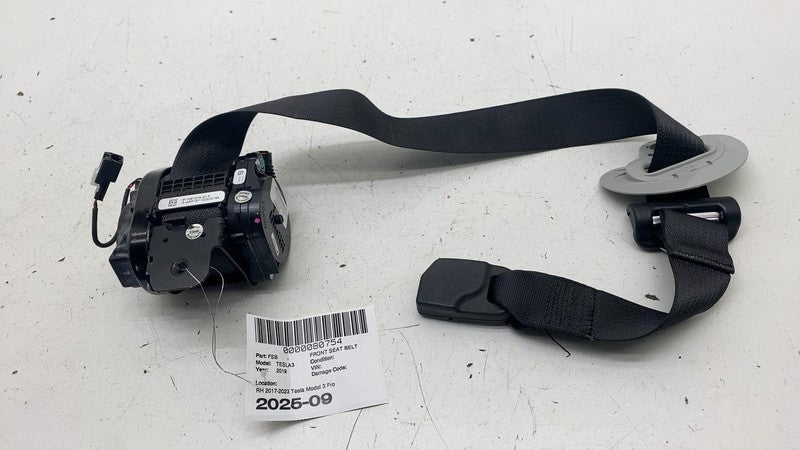 108127901F ⭕ 2017-2023 Tesla Model 3 Front Right 1st Row Seat Belt & Retractor 1081279-01-F