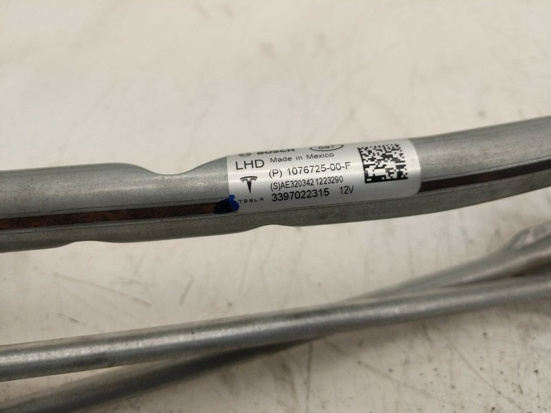 1076725 00 F ⭕ 2017-2022 Tesla Model 3 Front Windshield Wiper Linkage and Motor 1076725-00-F